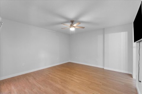 Townhouse in Ormond Beach, Florida 3 bedrooms, 109.53 sq.m. № 1826955 - photo 23