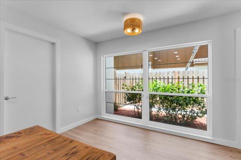 Townhouse in Ormond Beach, Florida 3 bedrooms, 109.53 sq.m. № 1826955 - photo 5