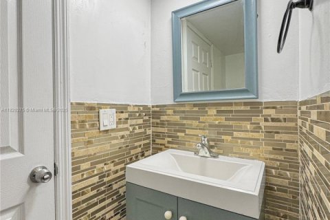 Купить кондоминиум в Норт-Лодердейл, Флорида 2 спальни, 142.14м2, № 1957888 - фото 8