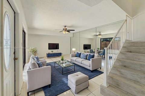 Купить кондоминиум в Норт-Лодердейл, Флорида 2 спальни, 142.14м2, № 1957888 - фото 3