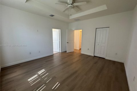 Снять в аренду таунхаус в Хомстед, Флорида 3 спальни, 169.73м2, № 2022013 - фото 27