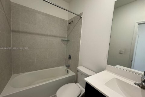 Adosado en alquiler en Homestead, Florida, 3 dormitorios, 169.73 m2 № 2022013 - foto 17