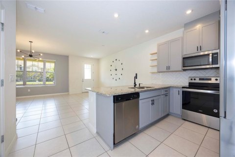 Touwnhouse à louer à Kissimmee, Floride: 3 chambres, 148.92 m2 № 2433221 - photo 17