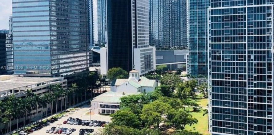 Condo in Miami, Florida, 2 bedrooms  № 2057824