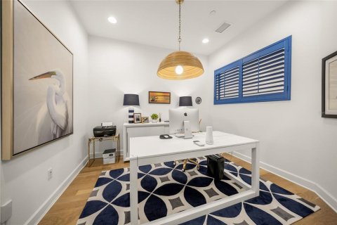 Condominio en venta en Bradenton, Florida, 2 dormitorios, 186.83 m2 № 2289680 - foto 8