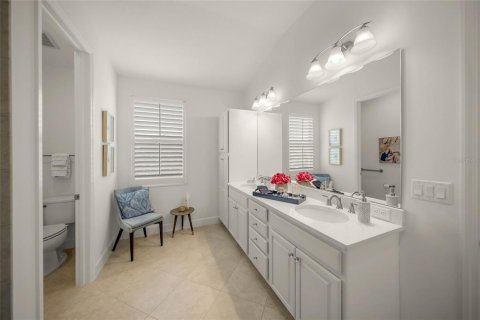 Condominio en venta en Bradenton, Florida, 2 dormitorios, 186.83 m2 № 2289680 - foto 18