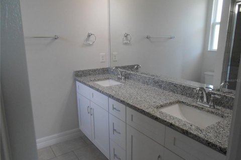 Apartamento en alquiler en Punta Gorda, Florida, 3 dormitorios, 125.42 m2 № 1525481 - foto 6