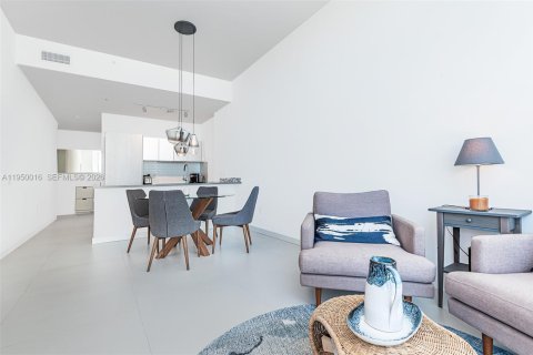 Copropriété à vendre à Miami, Floride: 2 chambres, 93.27 m2 № 2089372 - photo 8