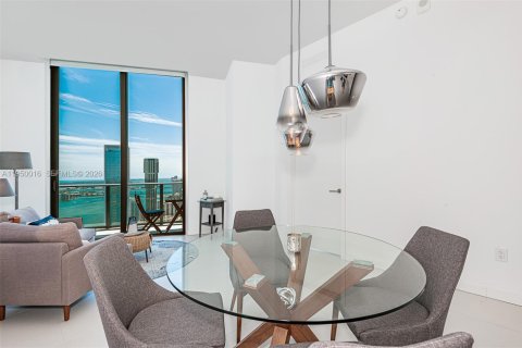 Copropriété à vendre à Miami, Floride: 2 chambres, 93.27 m2 № 2089372 - photo 5