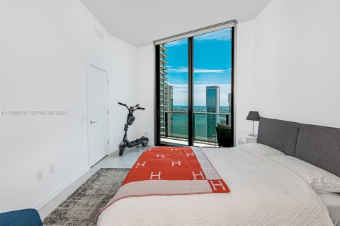 Copropriété à vendre à Miami, Floride: 2 chambres, 93.27 m2 № 2089372 - photo 15