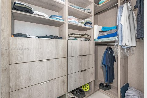 Copropriété à vendre à Miami, Floride: 2 chambres, 93.27 m2 № 2089372 - photo 24