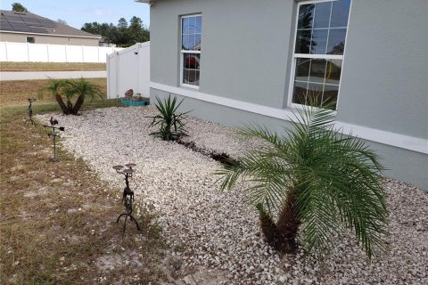 House in Poinciana, Florida 3 bedrooms, 117.34 sq.m. № 2216050 - photo 6