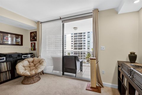 Copropriété à vendre à Miami Beach, Floride: 2 chambres, 126.35 m2 № 1924572 - photo 19