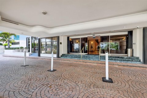 Copropriété à vendre à Miami Beach, Floride: 2 chambres, 126.35 m2 № 1924572 - photo 29