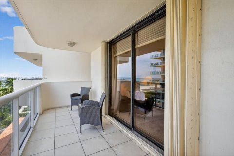 Copropriété à vendre à Miami Beach, Floride: 2 chambres, 126.35 m2 № 1924572 - photo 27