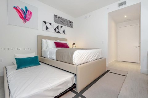 Condominio en venta en Hollywood, Florida, 2 dormitorios, 99.87 m2 № 2054744 - foto 16