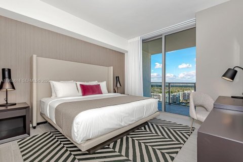 Condominio en venta en Hollywood, Florida, 2 dormitorios, 99.87 m2 № 2054744 - foto 9