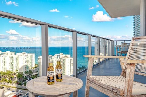 Condominio en venta en Hollywood, Florida, 2 dormitorios, 99.87 m2 № 2054744 - foto 18