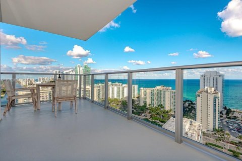 Condominio en venta en Hollywood, Florida, 2 dormitorios, 99.87 m2 № 2054744 - foto 20