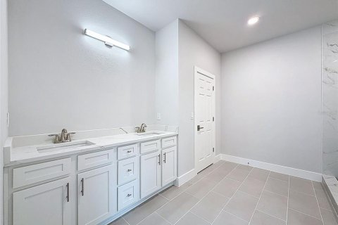 Commercial property in Homosassa, Florida 6 bedrooms, 335.38 sq.m. № 1901520 - photo 18