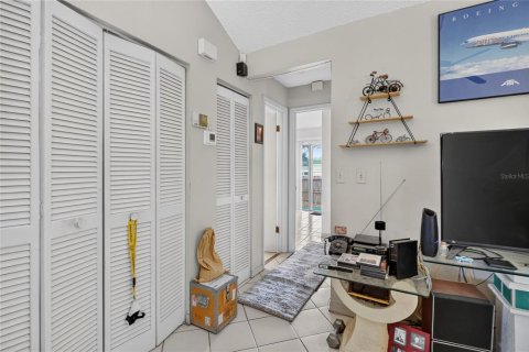 House in Safety Harbor, Florida 2 bedrooms, 91.04 sq.m. № 2204726 - photo 23