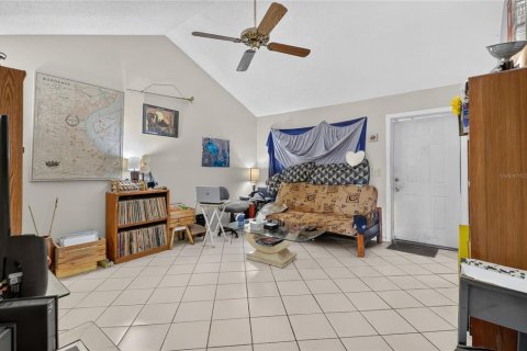 House in Safety Harbor, Florida 2 bedrooms, 91.04 sq.m. № 2204726 - photo 7