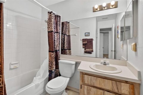 House in Safety Harbor, Florida 2 bedrooms, 91.04 sq.m. № 2204726 - photo 25
