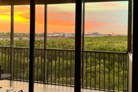 Copropriété à vendre à Aventura, Floride: 1 chambre, 75.25 m2 № 1926693 - photo 8