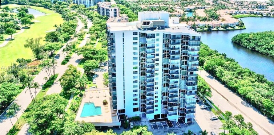 Condo in Aventura, Florida, 1 bedroom № 1926693
