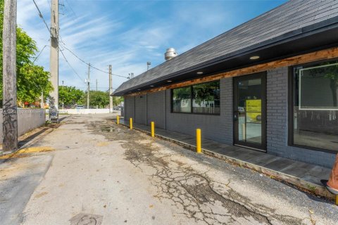 Immobilier commercial à vendre à Hialeah, Floride № 1862405 - photo 17