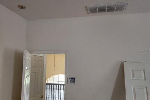 Casa en venta en Tampa, Florida, 5 dormitorios, 327.67 m2 № 1718995 - foto 20