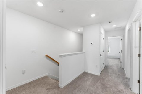Adosado en venta en Kissimmee, Florida, 3 dormitorios, 126.81 m2 № 2106155 - foto 11