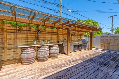 Купить виллу или дом в Майами, Флорида 1 комната, 151.9м2, № 1960205 - фото 25