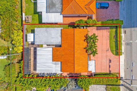 Купить виллу или дом в Майами, Флорида 1 комната, 151.9м2, № 1960205 - фото 4