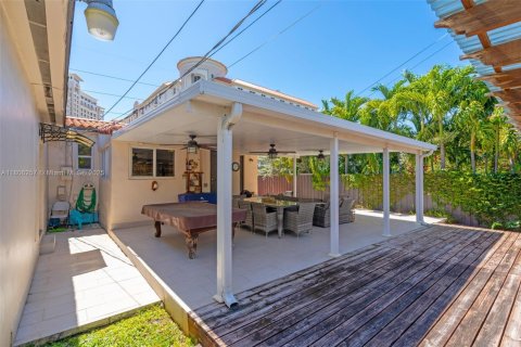 Купить виллу или дом в Майами, Флорида 1 комната, 151.9м2, № 1960205 - фото 28