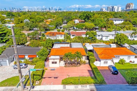 Купить виллу или дом в Майами, Флорида 1 комната, 151.9м2, № 1960205 - фото 29