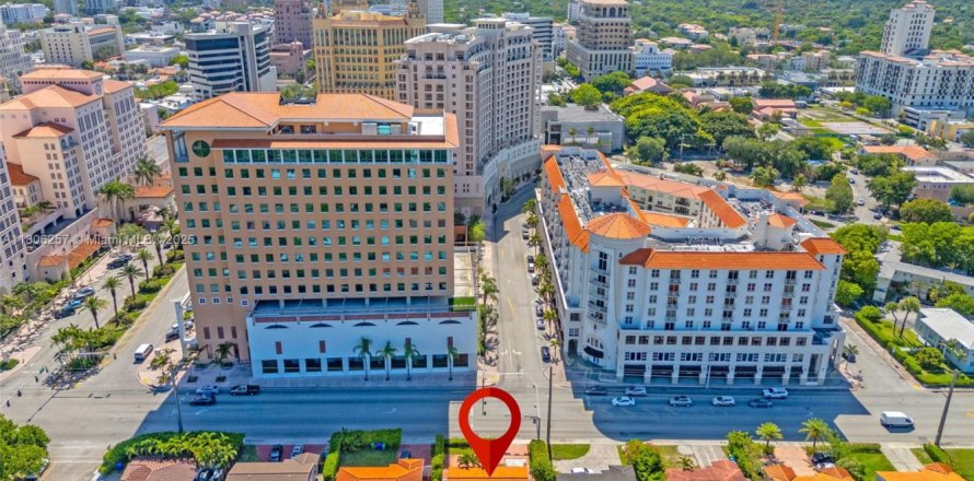 Дом в Майами, Флорида 1 комната, 151.9м2 № 1960205