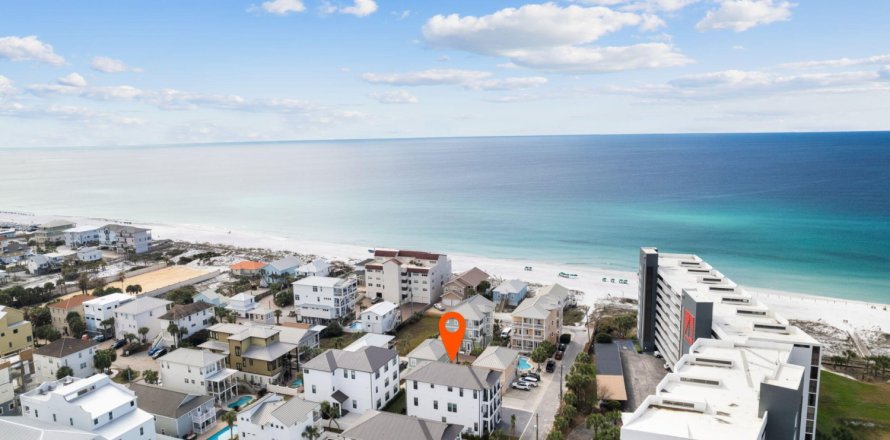 House in Miramar Beach, Florida 10 bedrooms, 487.27 sq.m. № 559905