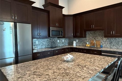 Appartement à louer à North Port, Floride: 2 chambres, 92.9 m2 № 2211855 - photo 5