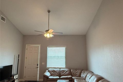 Appartement à louer à North Port, Floride: 2 chambres, 92.9 m2 № 2211855 - photo 9