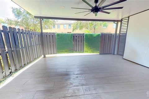 Adosado en alquiler en Homestead, Florida, 3 dormitorios, 158.31 m2 № 1857471 - foto 29