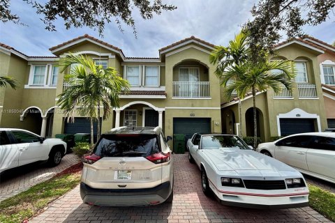 Adosado en Homestead, Florida 3 dormitorios, 158.31 m2 № 1857471