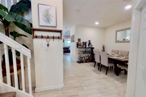 Adosado en alquiler en Homestead, Florida, 3 dormitorios, 158.31 m2 № 1857471 - foto 8