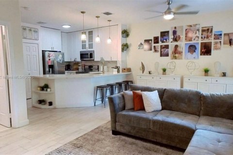 Adosado en alquiler en Homestead, Florida, 3 dormitorios, 158.31 m2 № 1857471 - foto 20