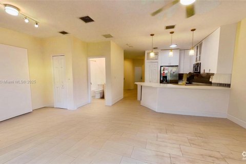 Adosado en alquiler en Homestead, Florida, 3 dormitorios, 158.31 m2 № 1857471 - foto 25