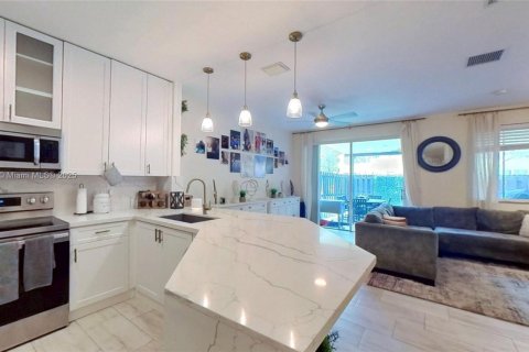 Adosado en alquiler en Homestead, Florida, 3 dormitorios, 158.31 m2 № 1857471 - foto 23