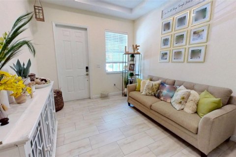 Adosado en alquiler en Homestead, Florida, 3 dormitorios, 158.31 m2 № 1857471 - foto 7