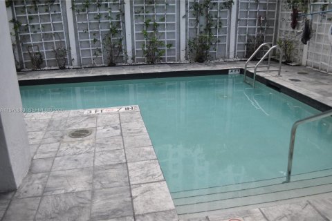 Снять в аренду кондоминиум в Майами, Флорида 1 спальня, 66.15м2, № 2047440 - фото 15