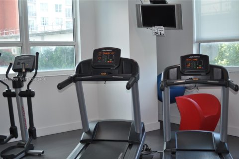 Снять в аренду кондоминиум в Майами, Флорида 1 спальня, 66.15м2, № 2047440 - фото 19