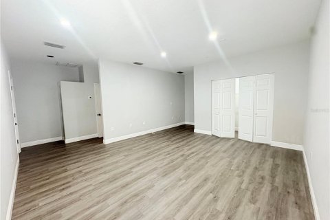 Villa ou maison à louer à Tampa, Floride: 4 chambres, 148.27 m2 № 1760201 - photo 19